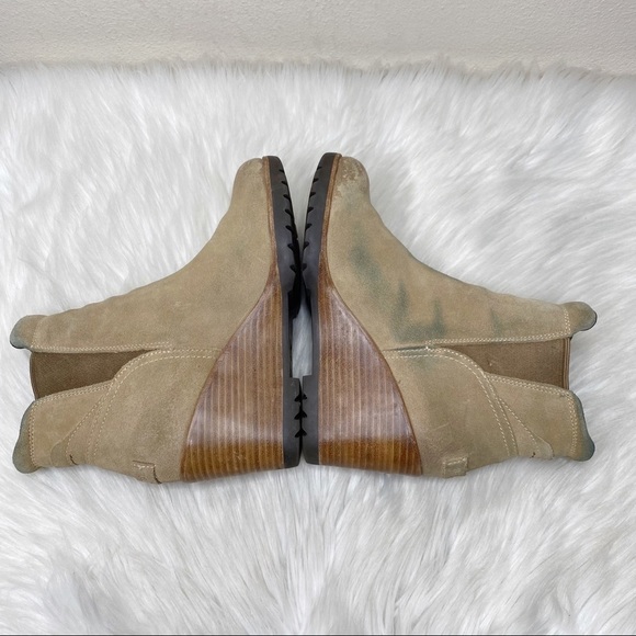 Sorel Beach After Hours Chelsea Wedge Booties - Picture 7 of 11